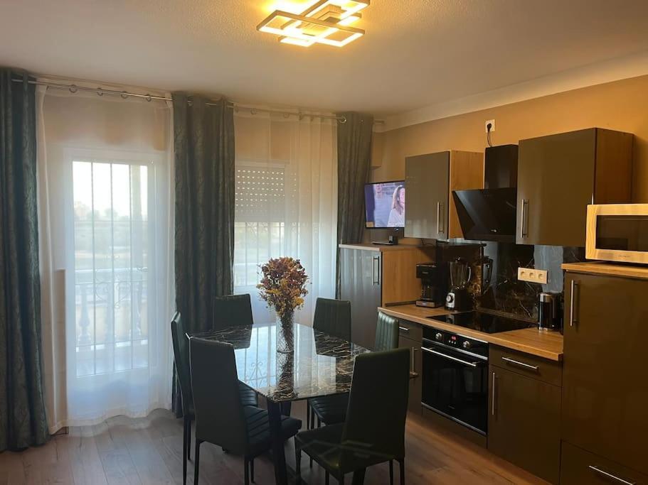 Villa Nadiya App Pool, Parking Torrevieja Luaran gambar